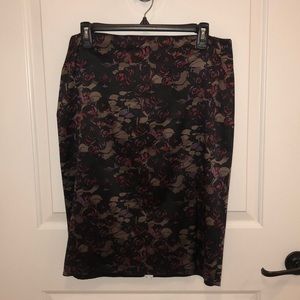 Elie Tahari reversible silk pencil skirt. Size 10